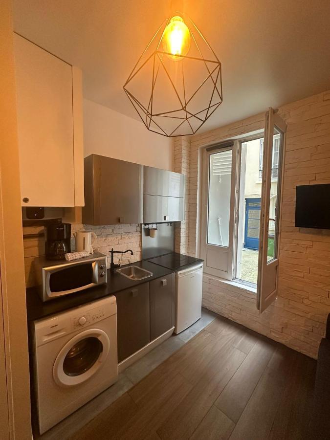 Super Location Meets Charming Studio -Ecole Militaries Champ De Mars - 7Th Arrondisment Apartamento París Exterior foto